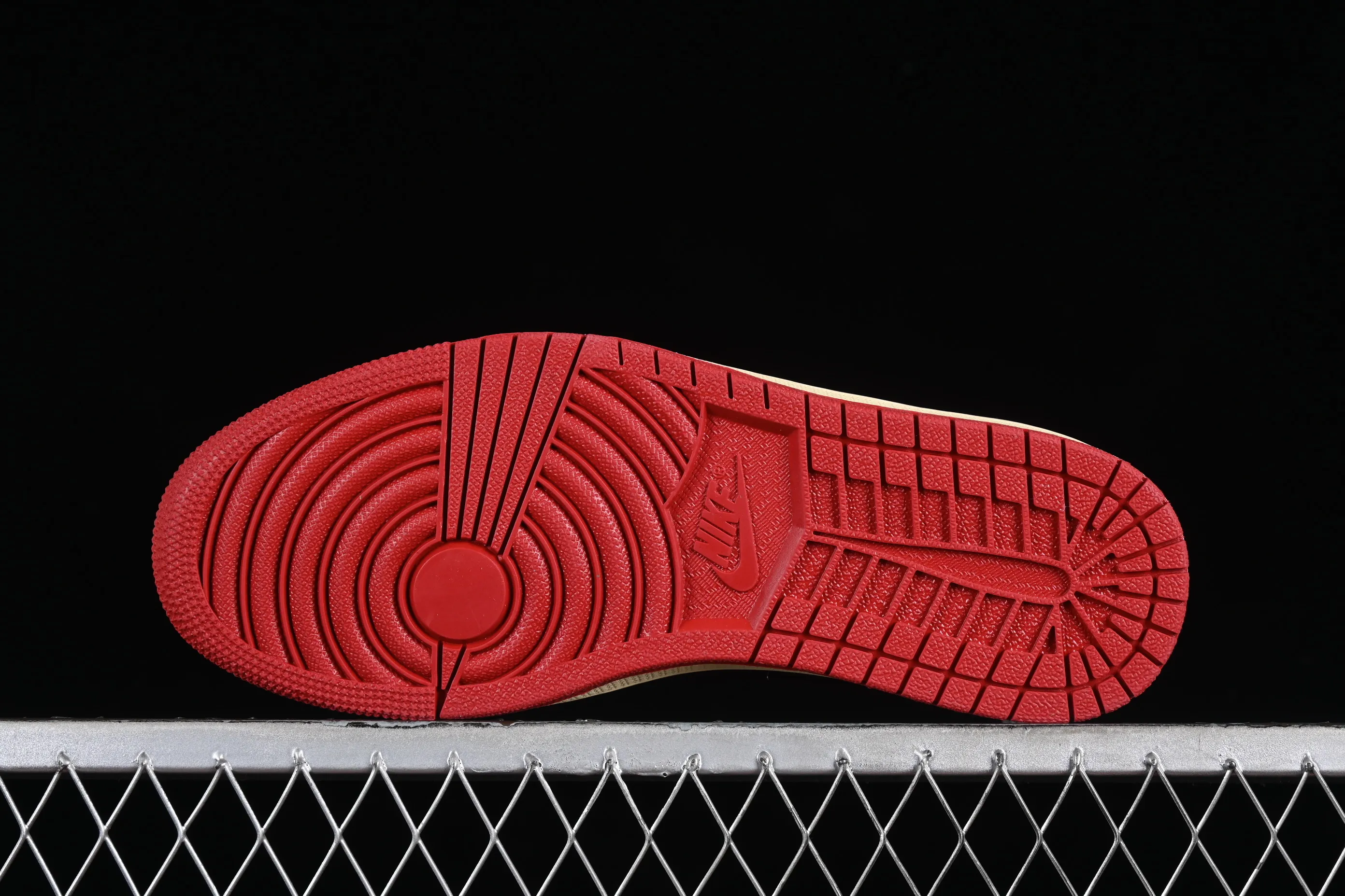 All categories Air Jordan Jordan series basketball shoes Air Jordan 1 Low Z version Trophy Room x Jordan 1 Low OG "Away" AJ1 Joe 1 Jordan's son low-top cultural casual sneakers FN0432-100